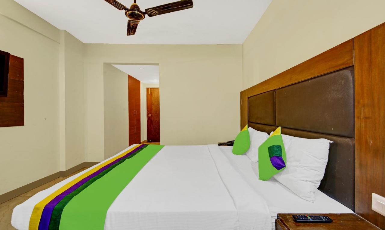 Itsy By Treebo - Howard International Mall Road Mussoorie Exterior photo