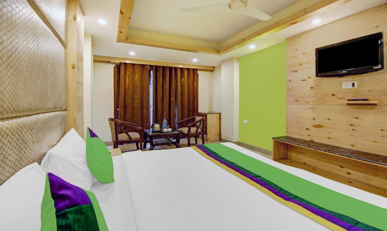 Itsy By Treebo - Howard International Mall Road Mussoorie Exterior photo